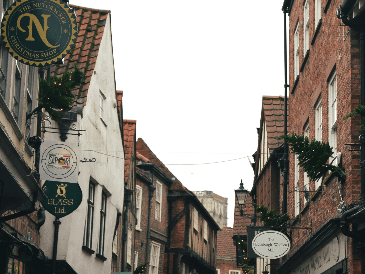 The Complete Guide To York,&nbsp;England
