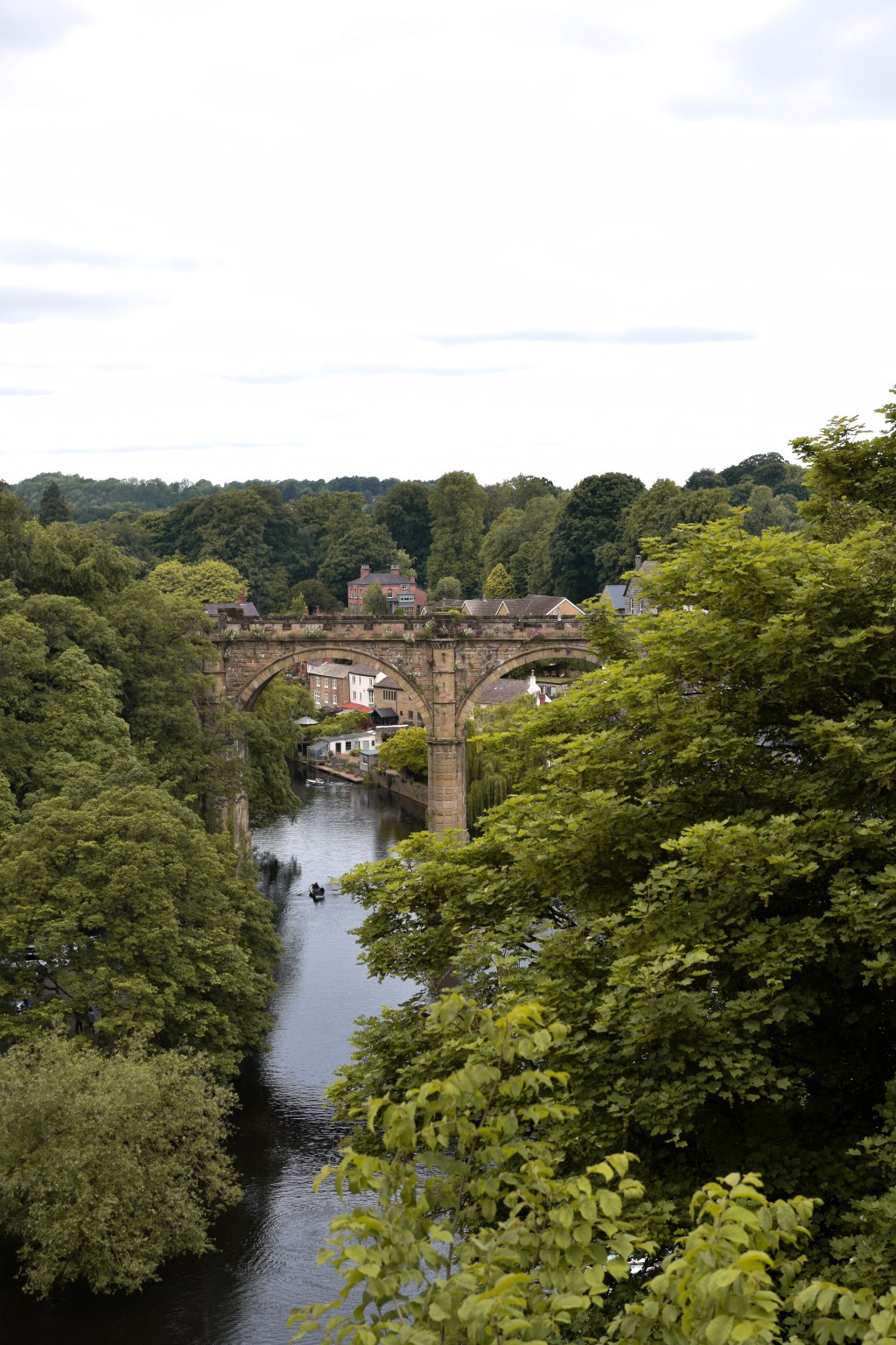 How to spend a day in the picturesque town of Knaresborough & where to&nbsp;stay